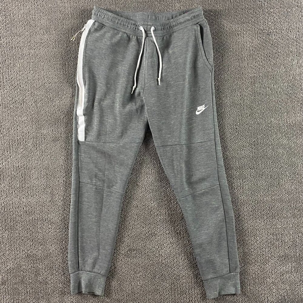 Nike Tech Men's Gray Jogger Pants